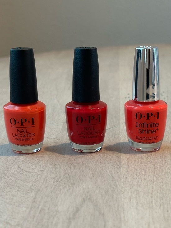 OPI Other - OPI Spicy Reds Nail 3 Piece Bundle (2 Lacquer + 1 Infinite Shine)